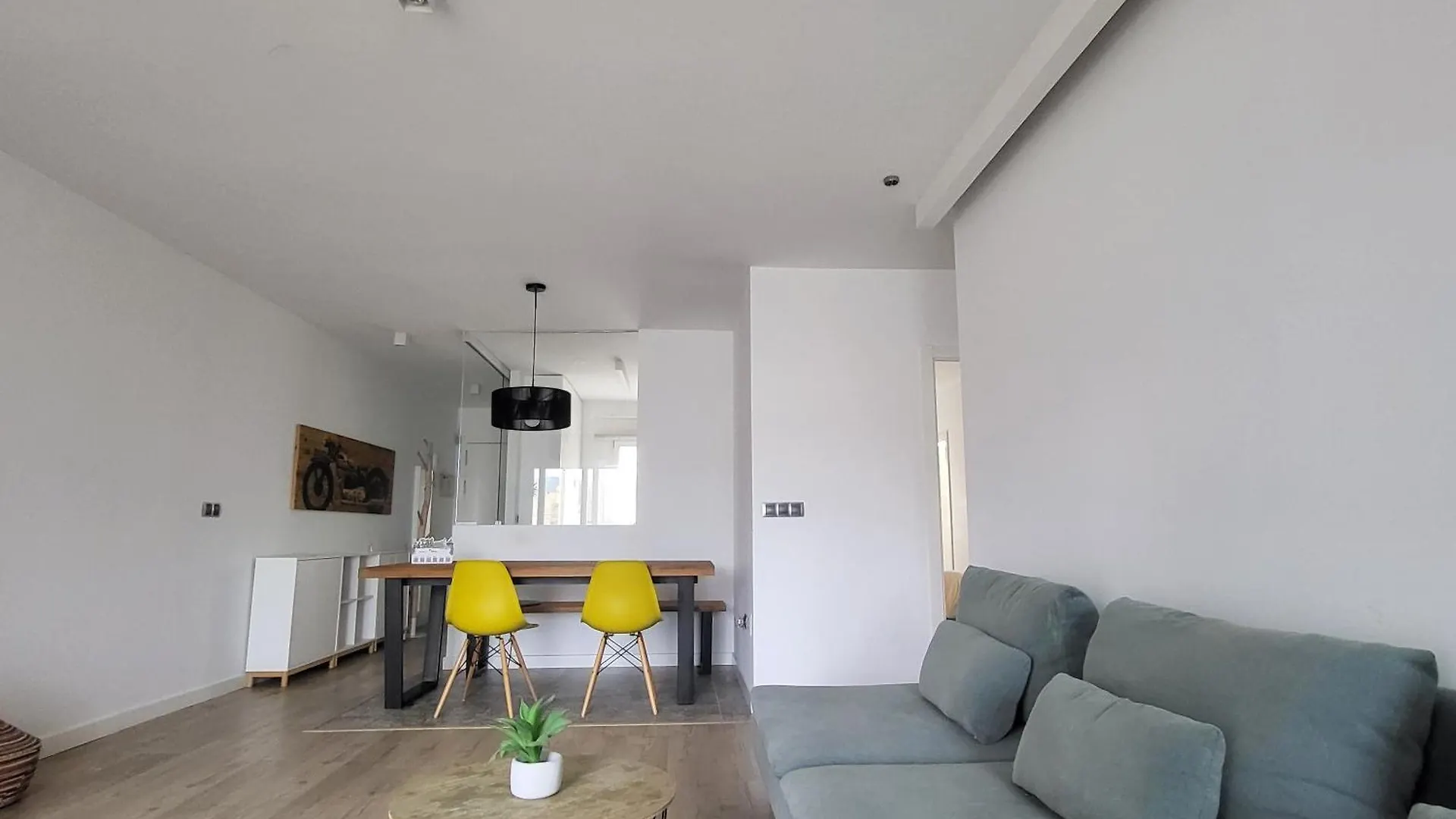 Lovely Apartment In Malaga Centre